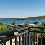 By The Sea Apartamento Posedarje