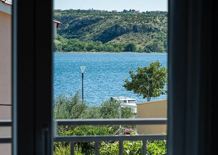 Διαμέρισμα By The Sea Posedarje